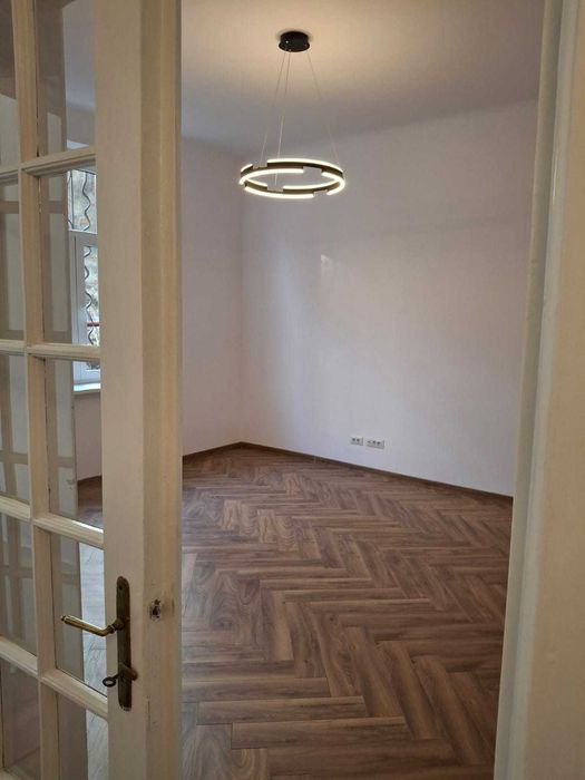 Apartament zona centrala vila interbelica 2 camere
