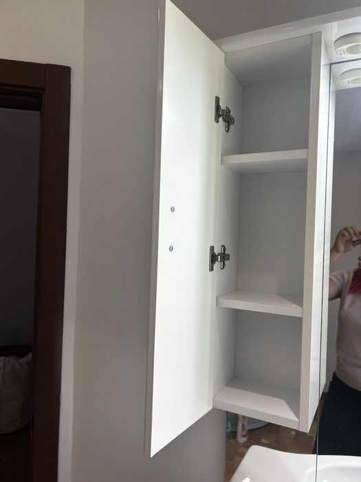 Vand chiuveta  cu dulap, oglinda cu dulapior