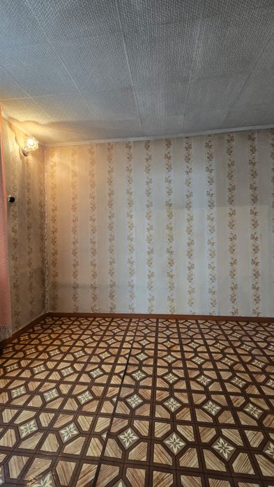 Продается 2 комн.дом район Комсомольский