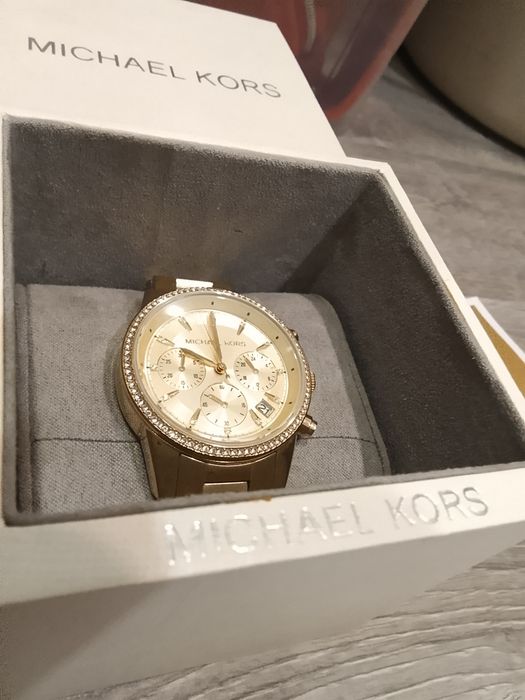 Женские часы MICHAEL  KORS