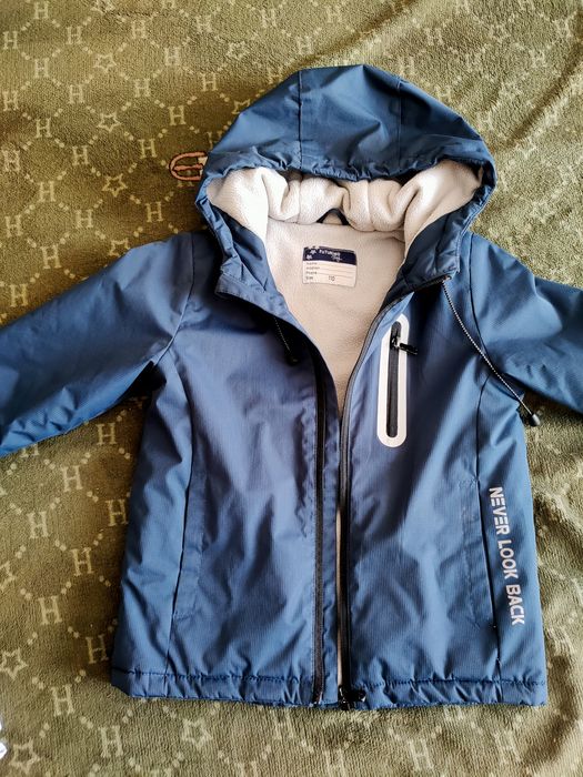 Куртка демисезон на мальчика