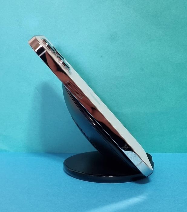 iPhone 13 Pro Max 100% baterie