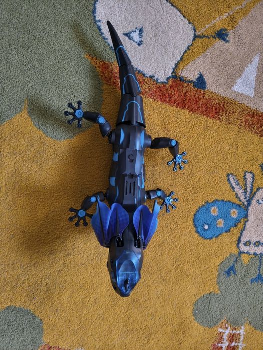 Jucarie interactiva THK, Soparla cu telecomanda, pret nou  179 ron!