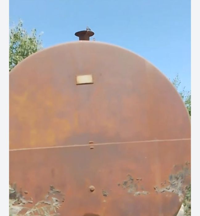 Ёмкость цистерна сотилади 30тн