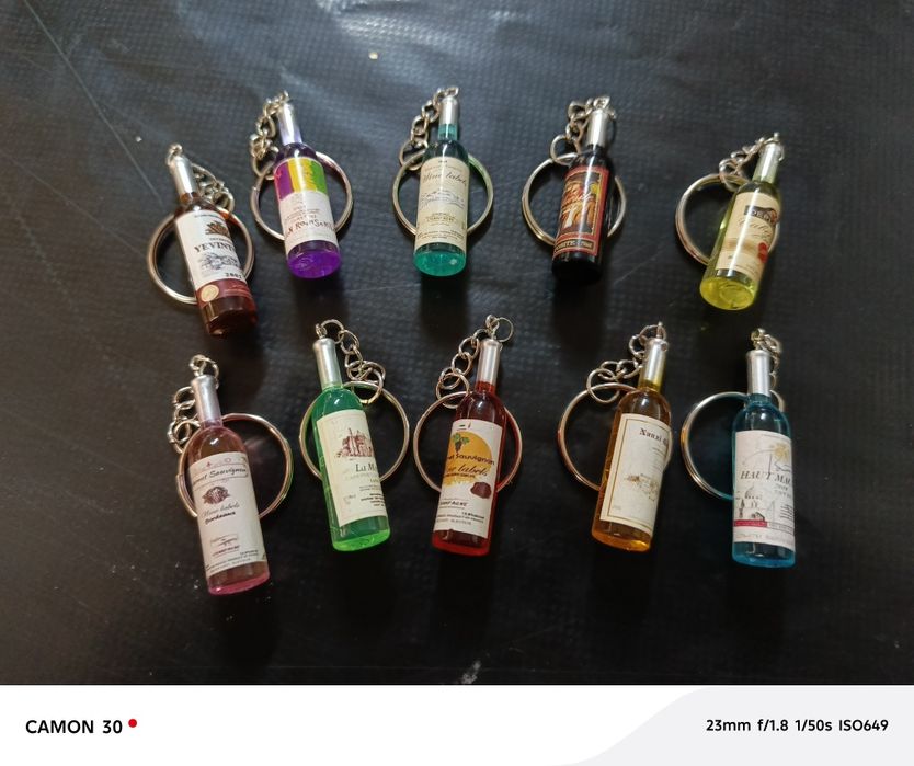 Брелки на ключи.