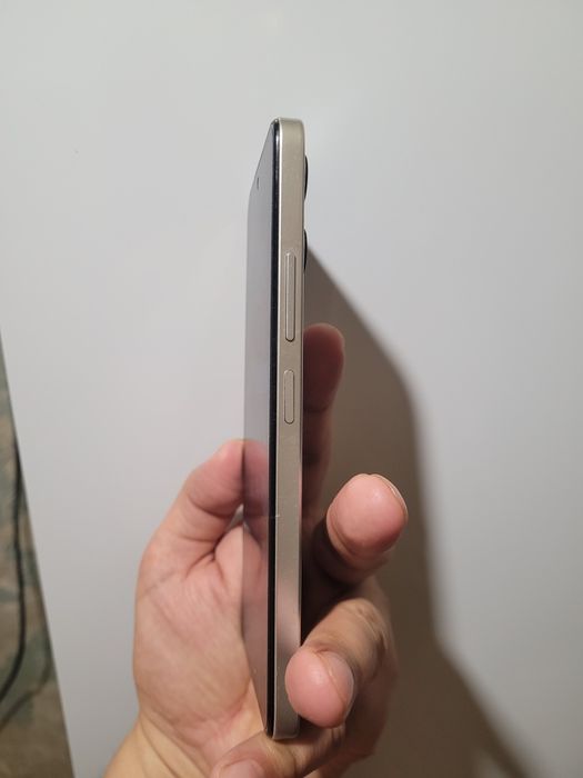 Продам хороший телефон недорого