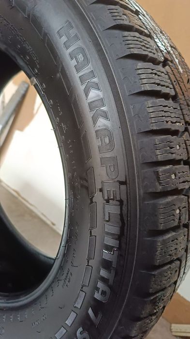 Продам шины зимние