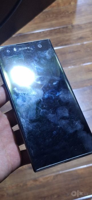 Sony Xperia XA2 Plus sotiladi srochno!