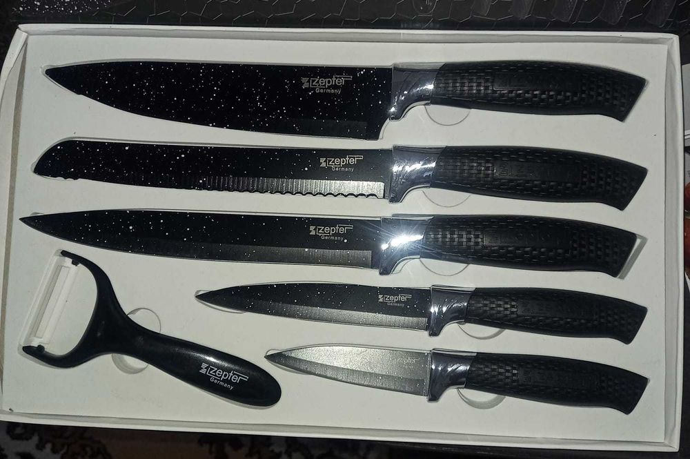 Продам набор ножей от Zepter.