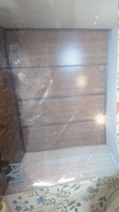 Шкаф сатылады жаксы жагдайда