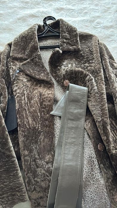 Продам шубы, новую. Турция