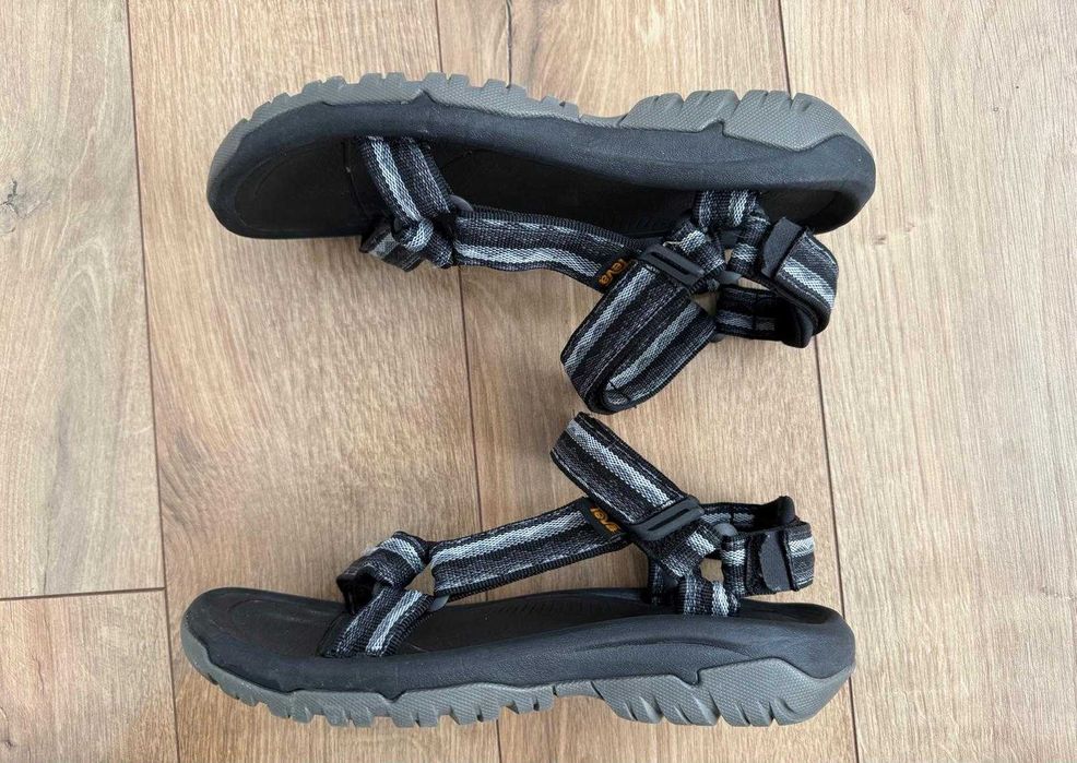 Teva 39 sandale femei