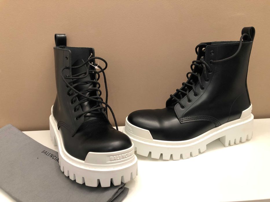 Balenciaga ghete piele 40, autentice, retail price 925 euro