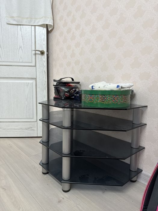 Двуспальная кровать