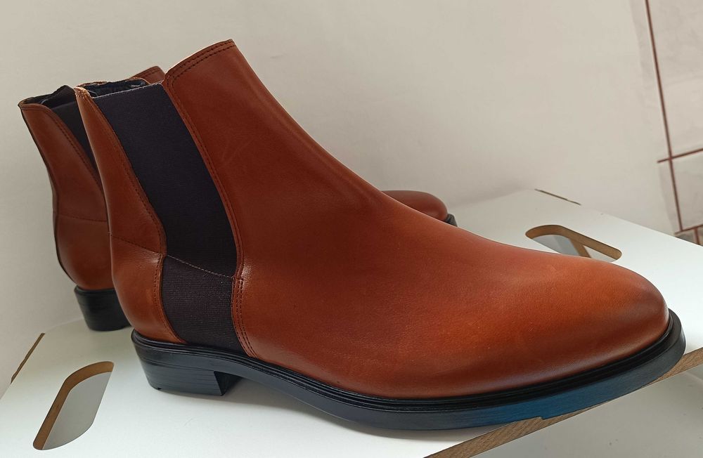 Ghete chelsea 43 plain toe Shoe The Bear NOI piele naturala moale