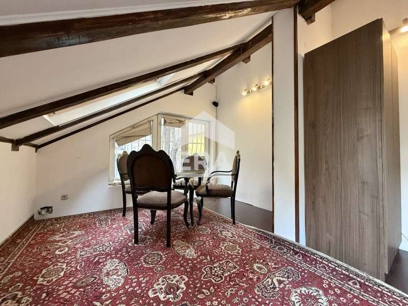 Продава се Двустаен апартамент в София, Център - 50 кв.м за 2030 €/кв.м - Снимка #1