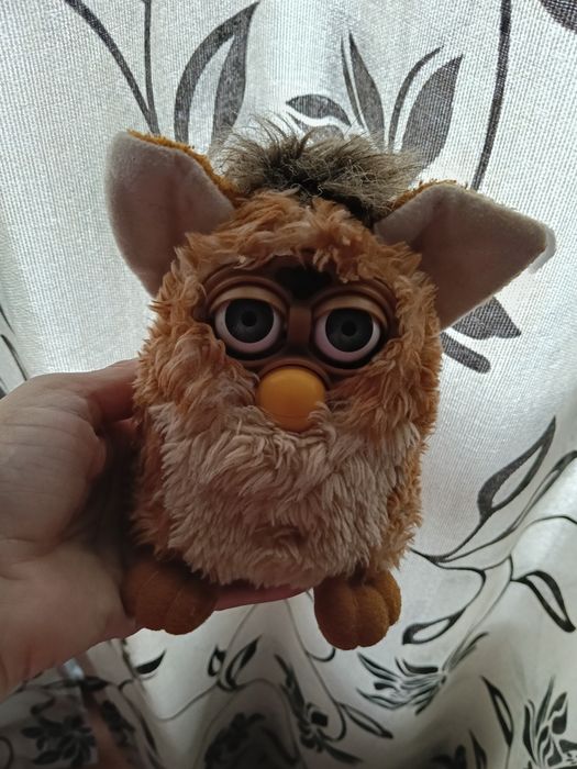 De vânzare 3 modele furby culori diferite