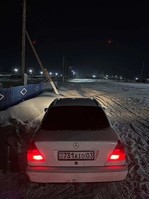 Mercedes W202 C180