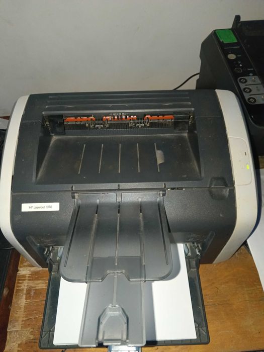 Super Printer HP-1018 xolati aʼlo, mustaxkam