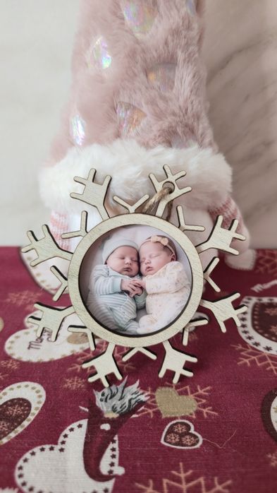 Персонализирани дървени играчки за елха със снимка