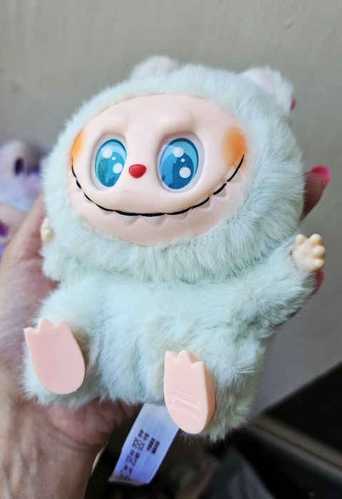Labubu/Лабубу чисто нови