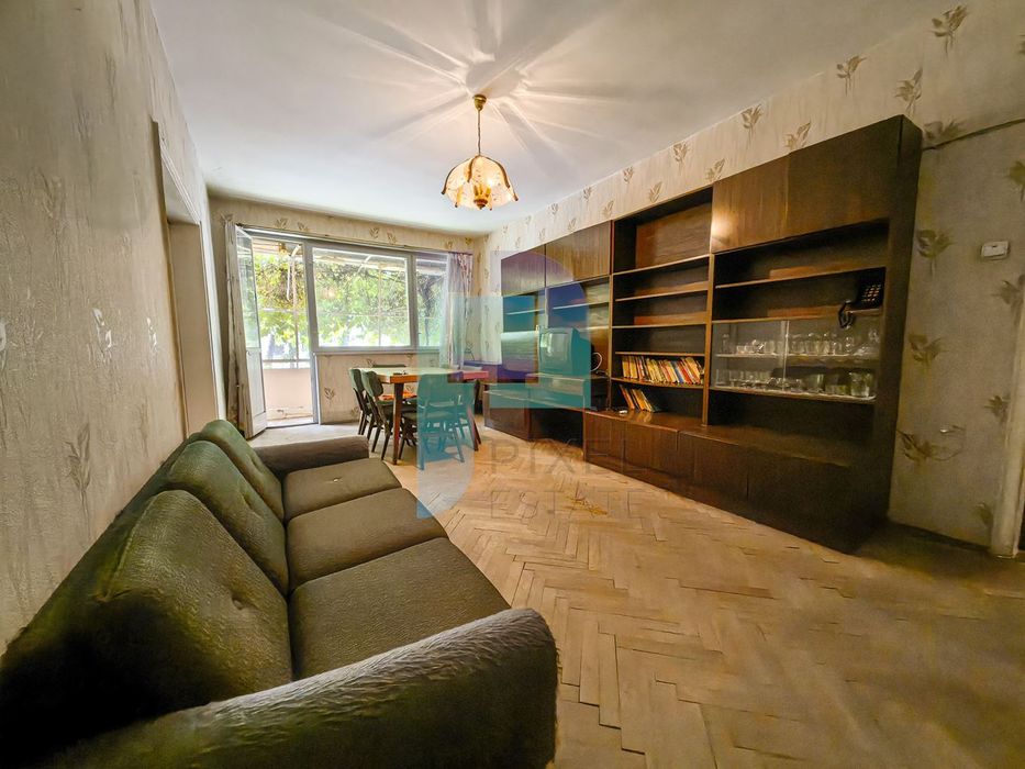 Продава се Четиристаен апартамент в София, Лозенец - 90 кв.м за 3756 €/кв.м - Снимка #1