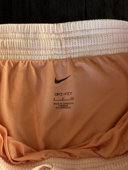 Къси панталонки Nike