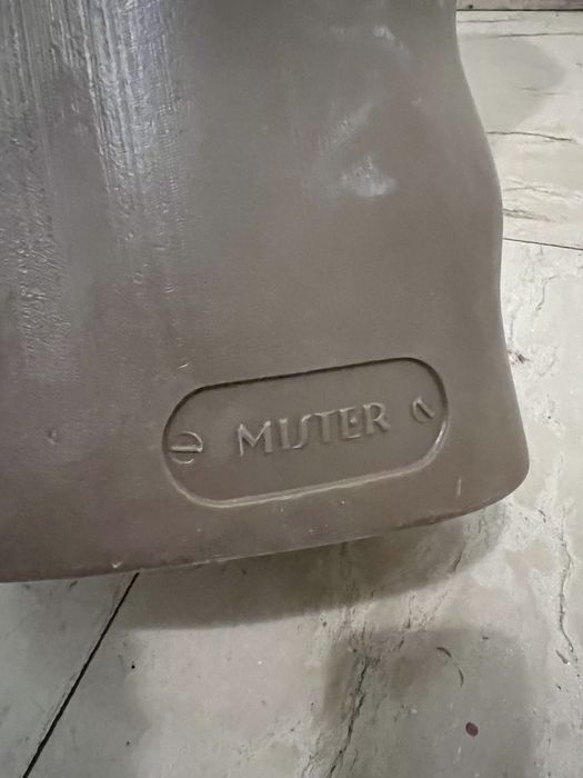 Манекен за витрина