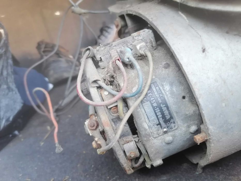 Продавам двигател за ява 175