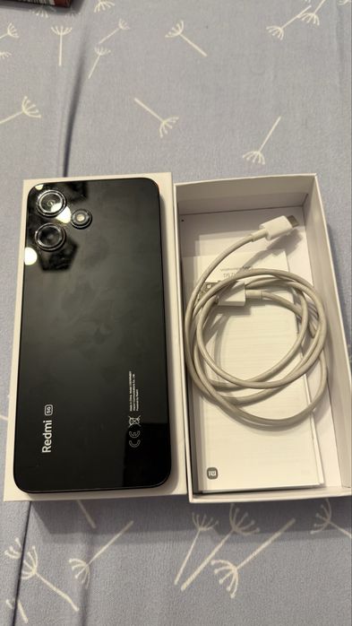 Vand Xiaomi Redmi 12 4GB ram 128gb capacitate