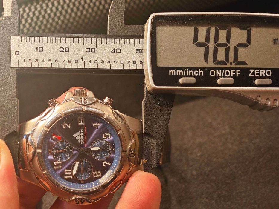 Мъжки часовник Adidas, 40 мм титан, кварц, дата, хронограф, запазен
