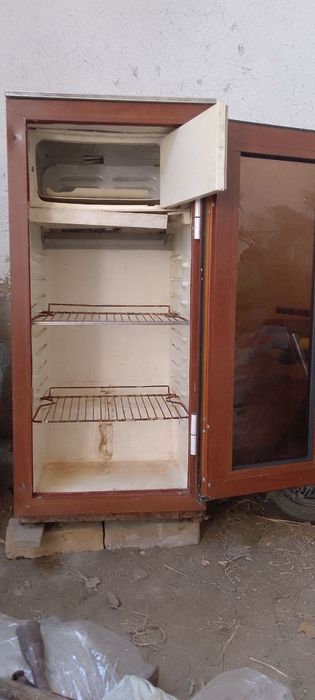 Холодельник сотилади