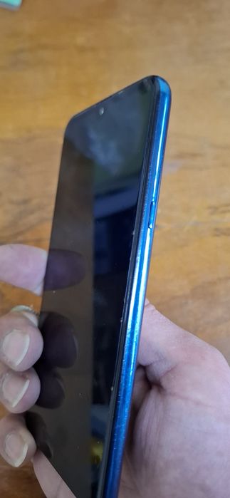 LG Q60 телефон смартфон