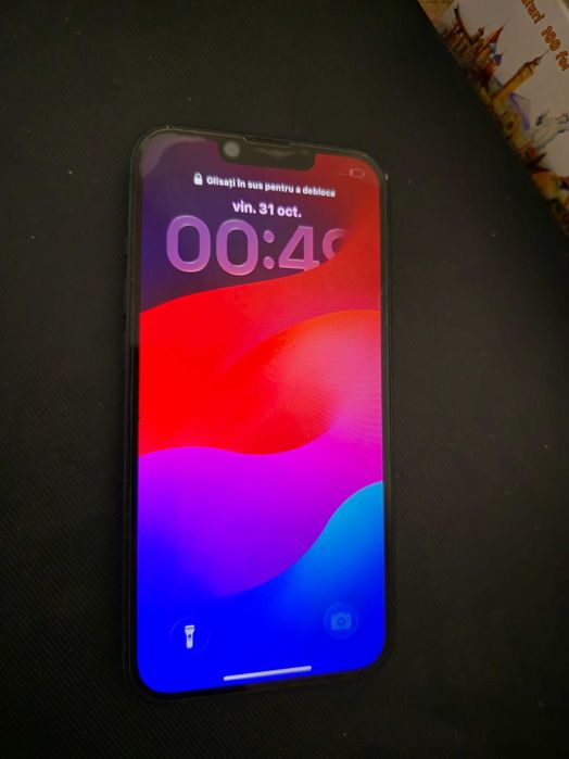 iPhone 13 impecabil