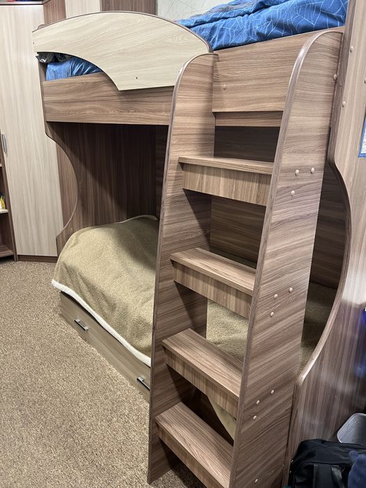 Продам детский гарнитур