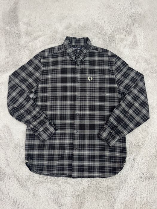 Мъжка риза FRED PERRY. Размер М