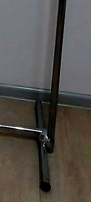 Вешалка для одежды.Продам.