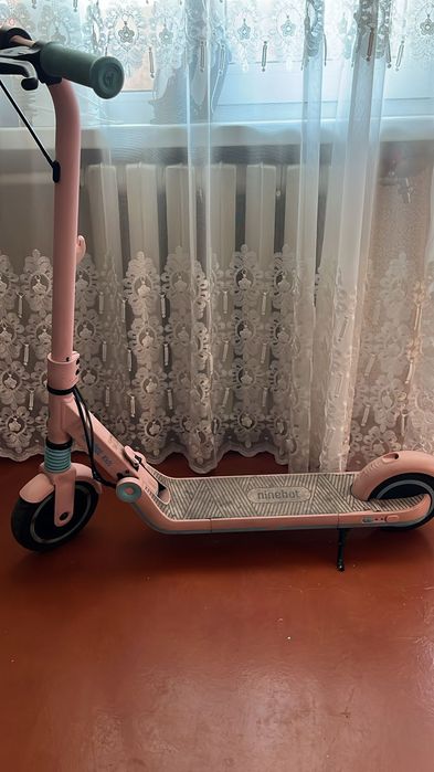 Продам детский электросамокат