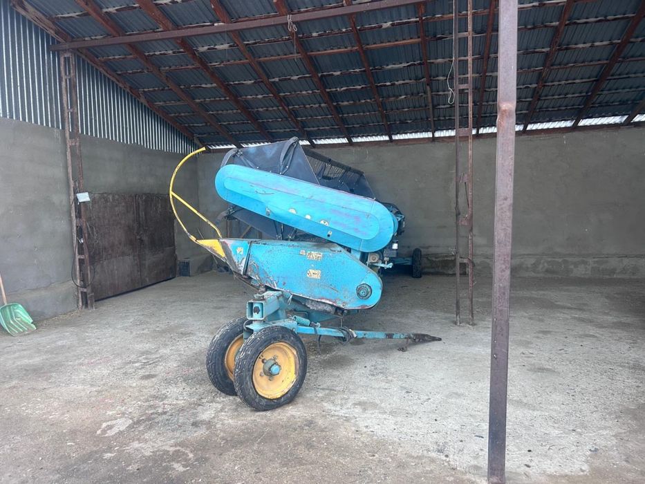 Продам комбайн пос. Жансугуров