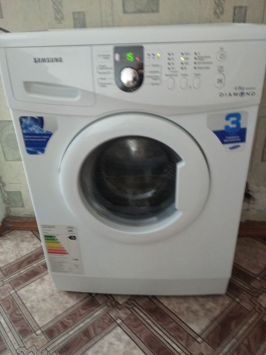Продам стиральную машинку samsung