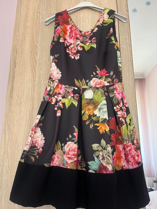 Къса лятна рокля