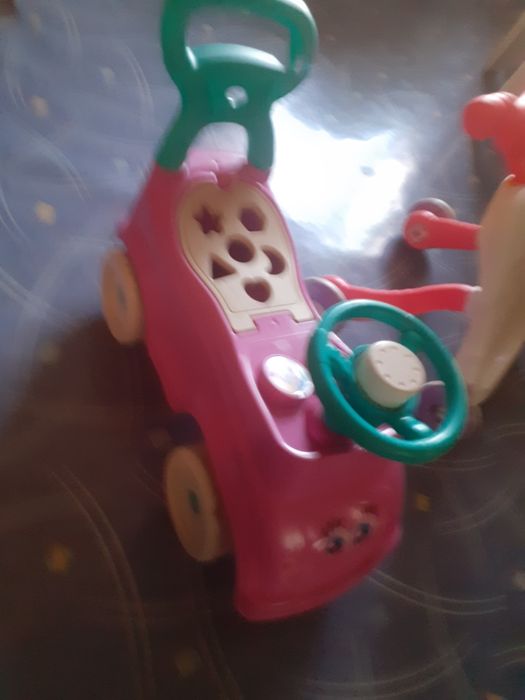 Продам Машинку и Ходунки детские.