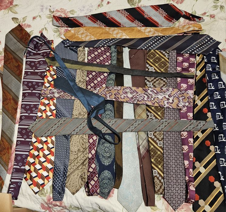 23 Cravate Vintage