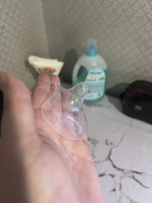 Накладки на грудь