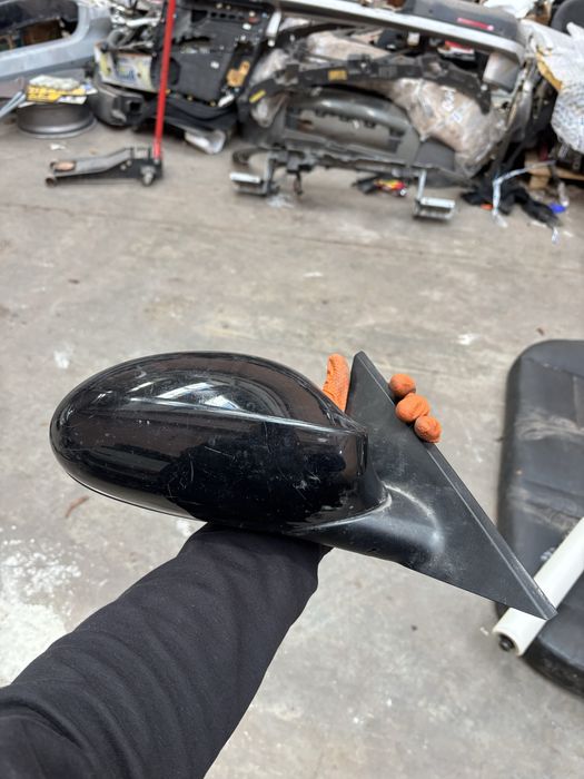 Дясно огледало bmw e81 e87