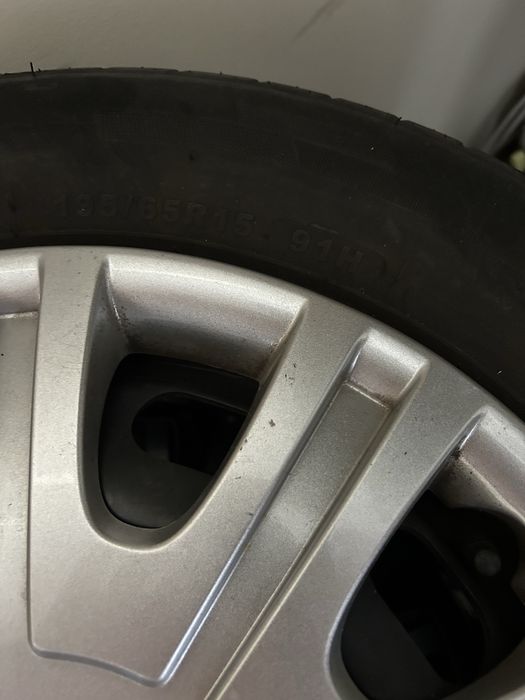 Продавам 80 евро, 3 броя. 195/65R15/91H. Варна
