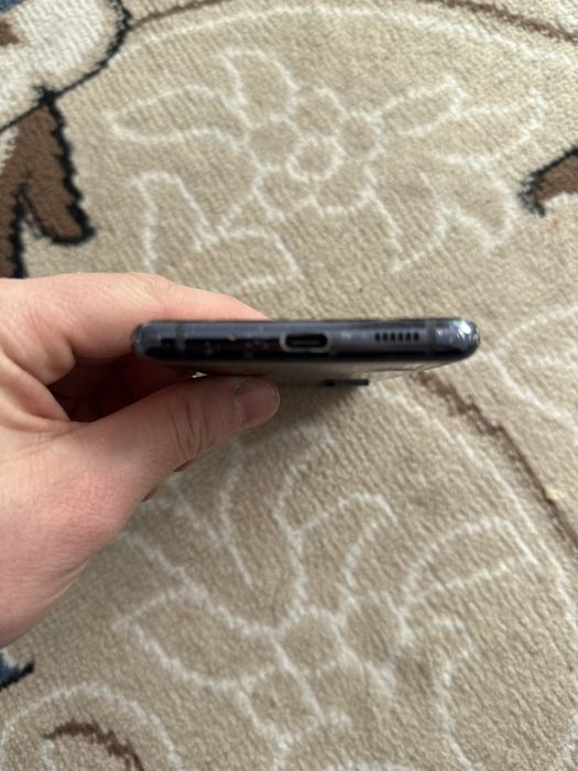 Samsung S20 fe сатылады!