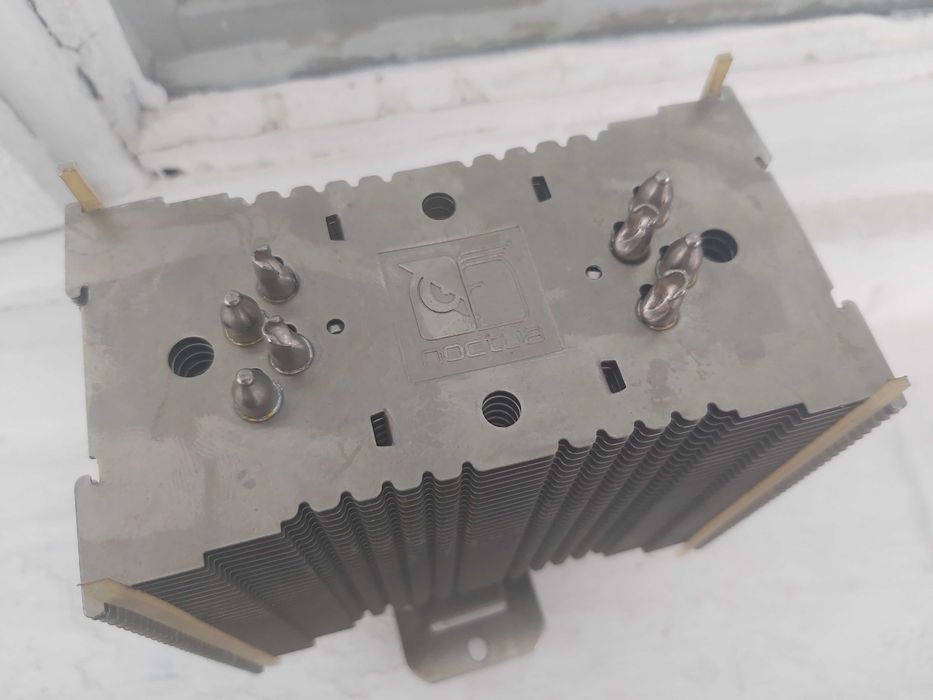 Racire profesionala PC Noctua (doar radiatorul fara coolere)