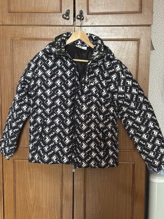 Куртка на мальчика…