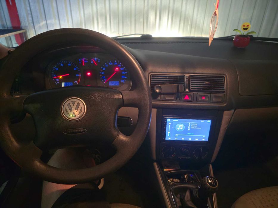 VOLKSWAGEN Golf 2001 — imagine 5